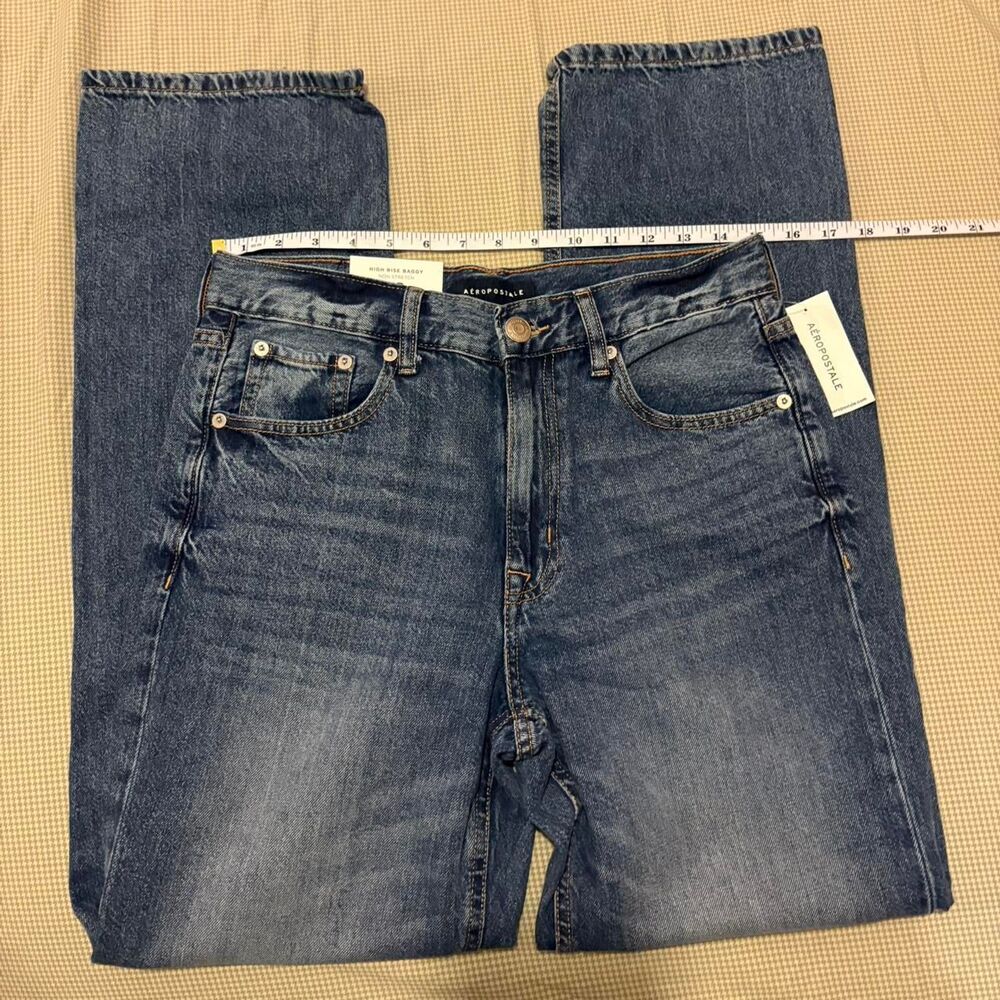Aeropostale Women's Blue and Navy Jeans